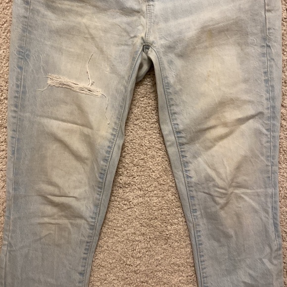 Size 25 GAP real straight distressed jeans - Picture 3 of 4
